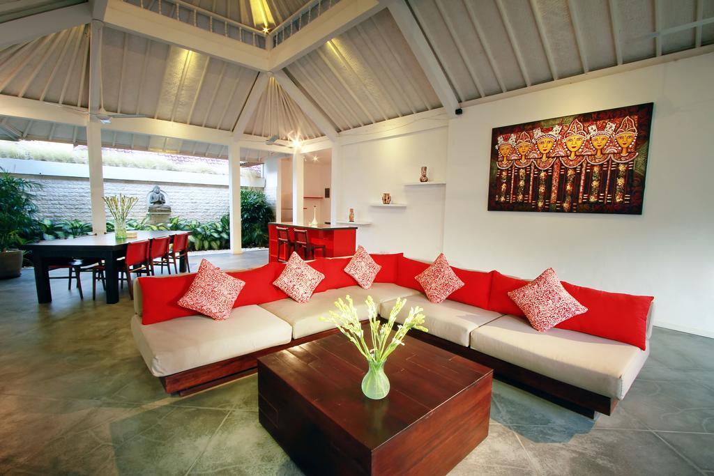 Villa Alma Legian Extérieur photo