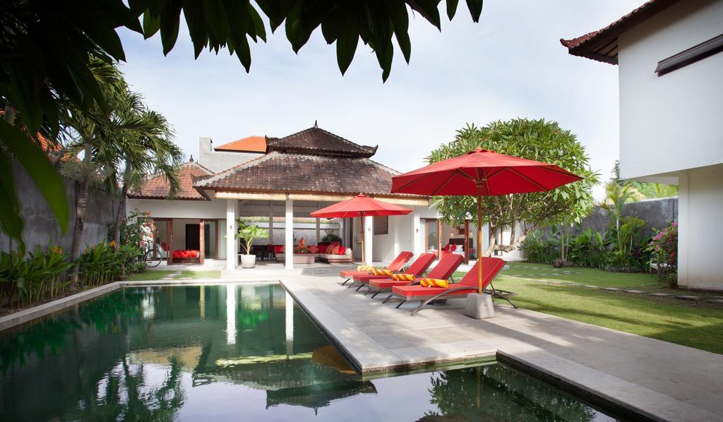 Villa Alma Legian Extérieur photo